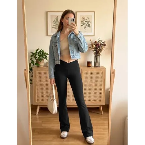 DLOODA High Waist Yoga Flare Leggings, view 2